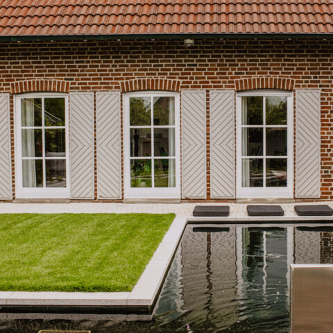 ML-GartenPlus_Galabau-Coesfeld_Referenzen_Wassergarten_Coesfeld_Einfassung-Betonstein