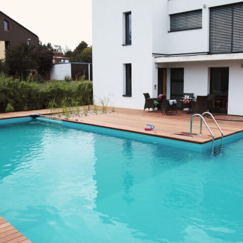 ML-GartenPlus_Galabau-Coesfeld_Naturpool_blaues_wasser