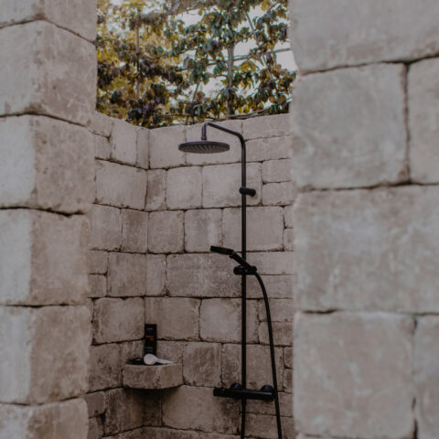 Außendusche_jpg_Referenz