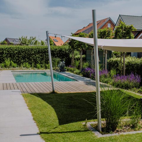 ML-GartenPlus_Galabau-Coesfeld_Referenzen-Poolgarten-Raesfeld_Sonnensegel