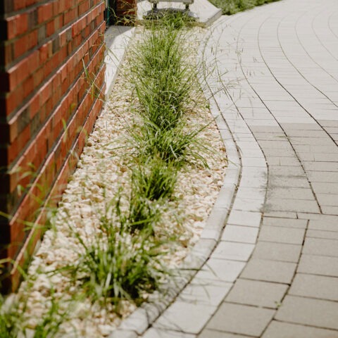 ML-GartenPlus_Galabau-Coesfeld_Themenwelt_Gewerblich_Oeffentlich_lydiakirche_02