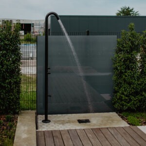 ML-GartenPlus_Galabau-Coesfeld_Artikel-quadratisch_Firmengarten_Wasser_outdoordusche