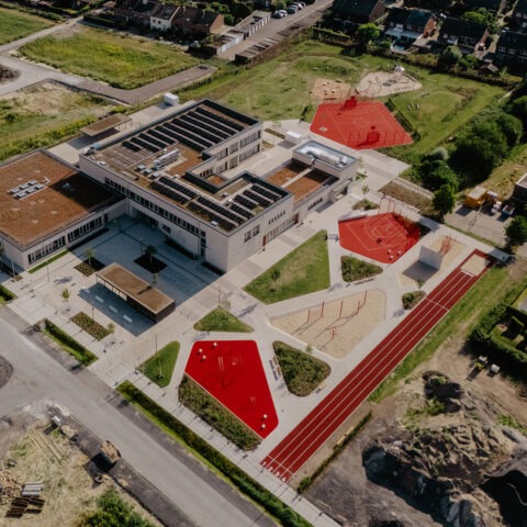 ML+_Referenzen-Schulhof-Albachten-2026-Quadrat-005